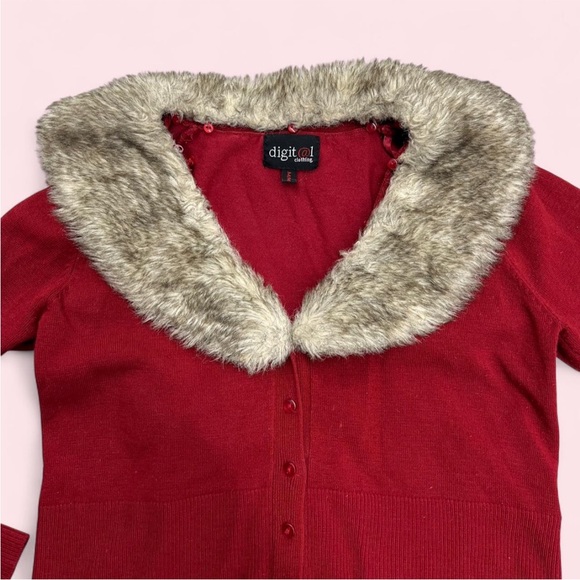 Red Cardigan with Faux Fur Collar - Picture 3 of 6